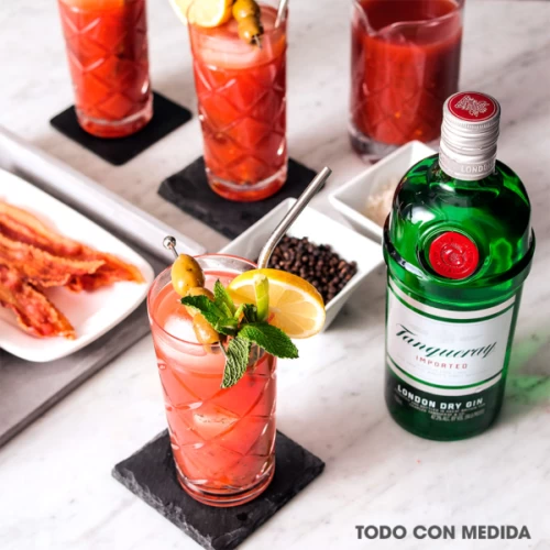 Ginebra Tanqueray London Gin 750 ml. + Copa 5 Ginebra Tanqueray London Gin 750 ml.