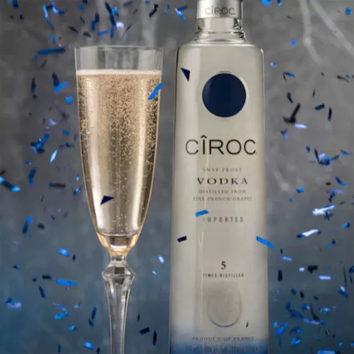 Vodka Ciroc 750 ml. 5 Vodka Ciroc 750 ml.
