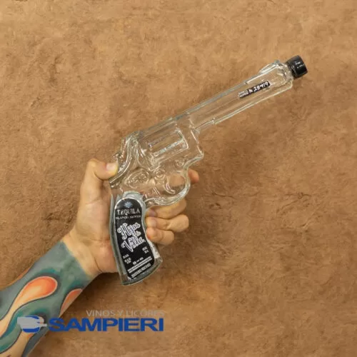 Tequila Pistola Hijos De Villa Revolver 200 ml. 3 Tequila Pistola Hijos De Villa Revolver 200 ml.