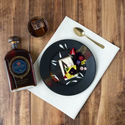 Brandy Lepanto Gran Reserva 750 ml. 3 Brandy Lepanto Gran Reserva 750 ml.