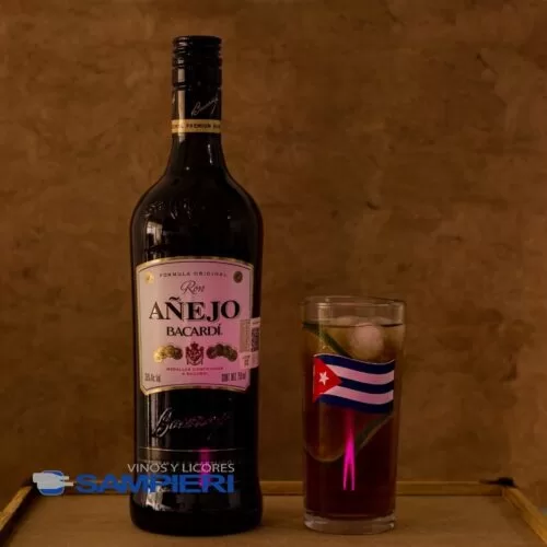 Ron Bacardi Añejo 700 ml. 3 Ron Bacardi Añejo 750 ml.
