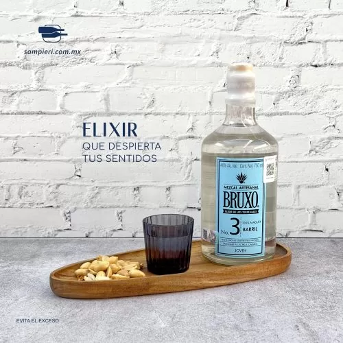 Mezcal Bruxo #3 Barril 750 ml. 3 Mezcal Bruxo #3 Barril 750 ml.
