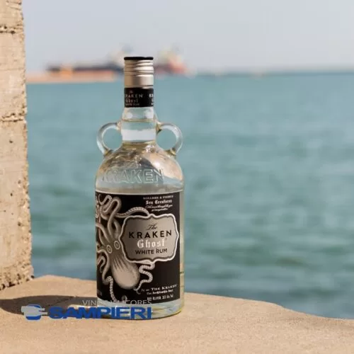 Ron Kraken Ghost 750 ml. 3 Ron Kraken Ghost 750 ml.