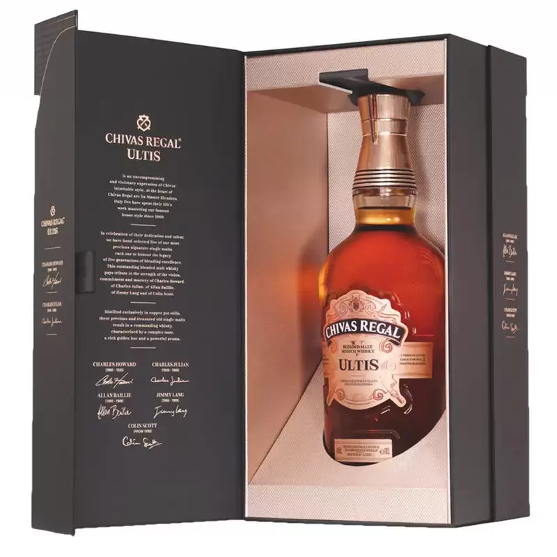 Whisky Chivas Regal Ultis 750 ml. 2 WHISKY CHIVAS ULTIS 750 ml.1