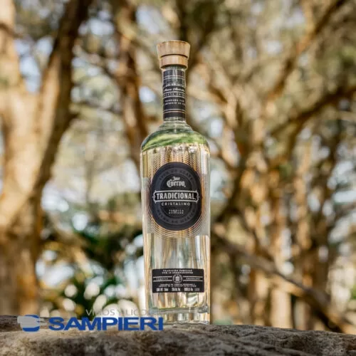 Tequila Jose Cuervo Tradicional Cristalino 750 ml. 3 Tequila Jose Cuervo Tradicional Cristalino 750 ml.