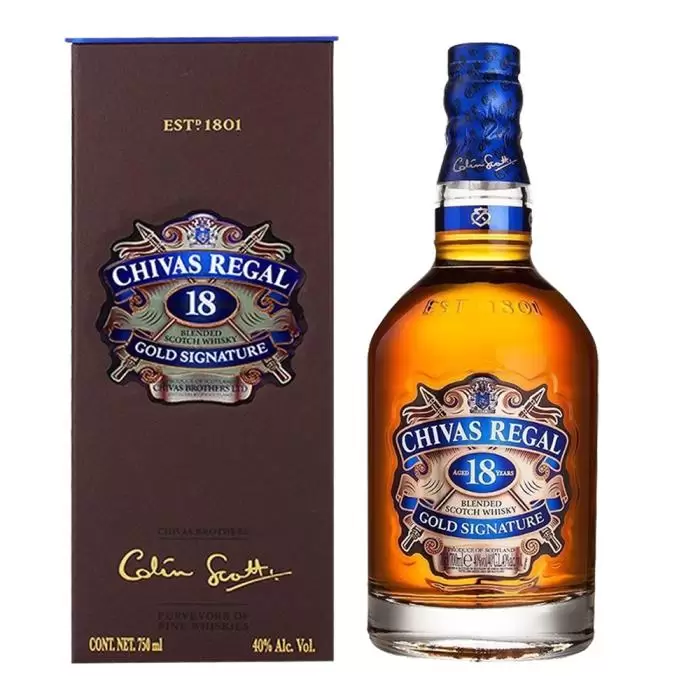 Whisky Chivas Regal 18 Años 750 ml. 3 WHISKY CHIVAS REGAL 18 AÑOS 750 ml.