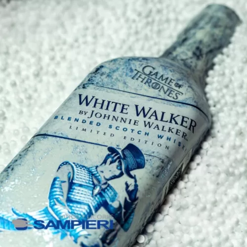 Whisky Johnnie Walker White Game Of Thrones 700 ml. 4 Whisky Johnnie Walker White Game Of Thrones 700 ml.