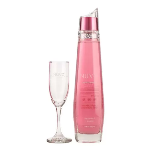 Licor de Vodka Nuvo 700 ml. + Copa 3 Licor Nuvo 750 ml. + Copa