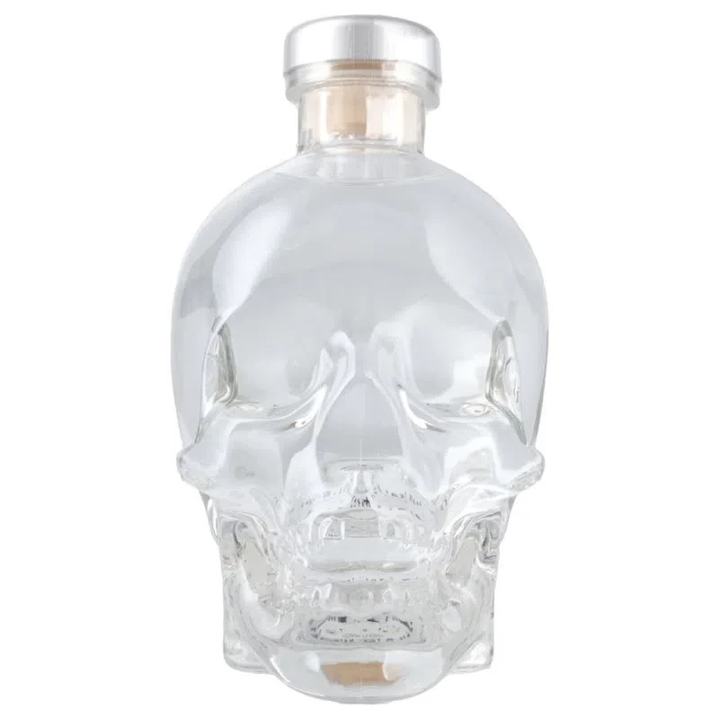 Vodka Crystal Head 750 ml. 3 Vodka Crystal Head 750 ml.