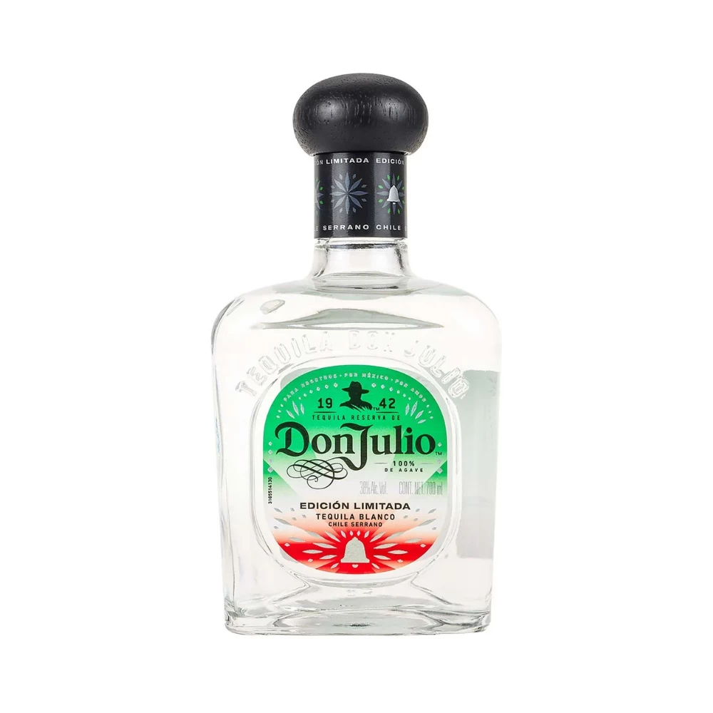 Tequila Don Julio Blanco Chile Serrano 700 ml. 1 Tequila Don Julio Blanco Chile Serrano 700 ml.