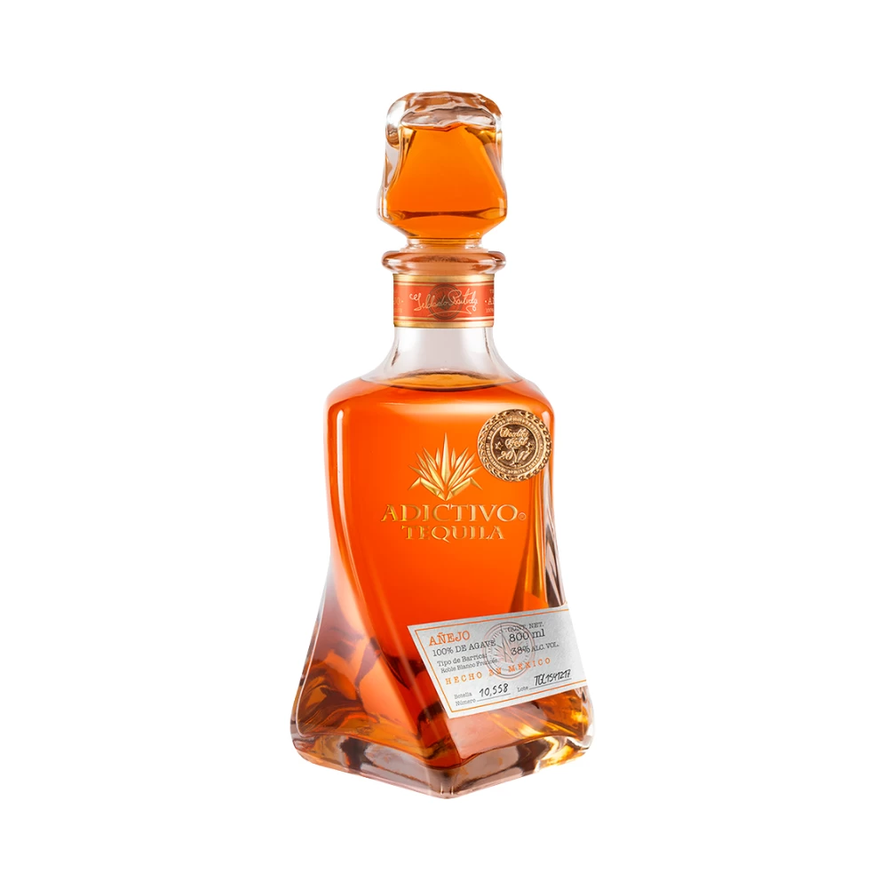 Tequila Adictivo Añejo 750 ml. 1 Tequila Adictivo Añejo 750 ml.