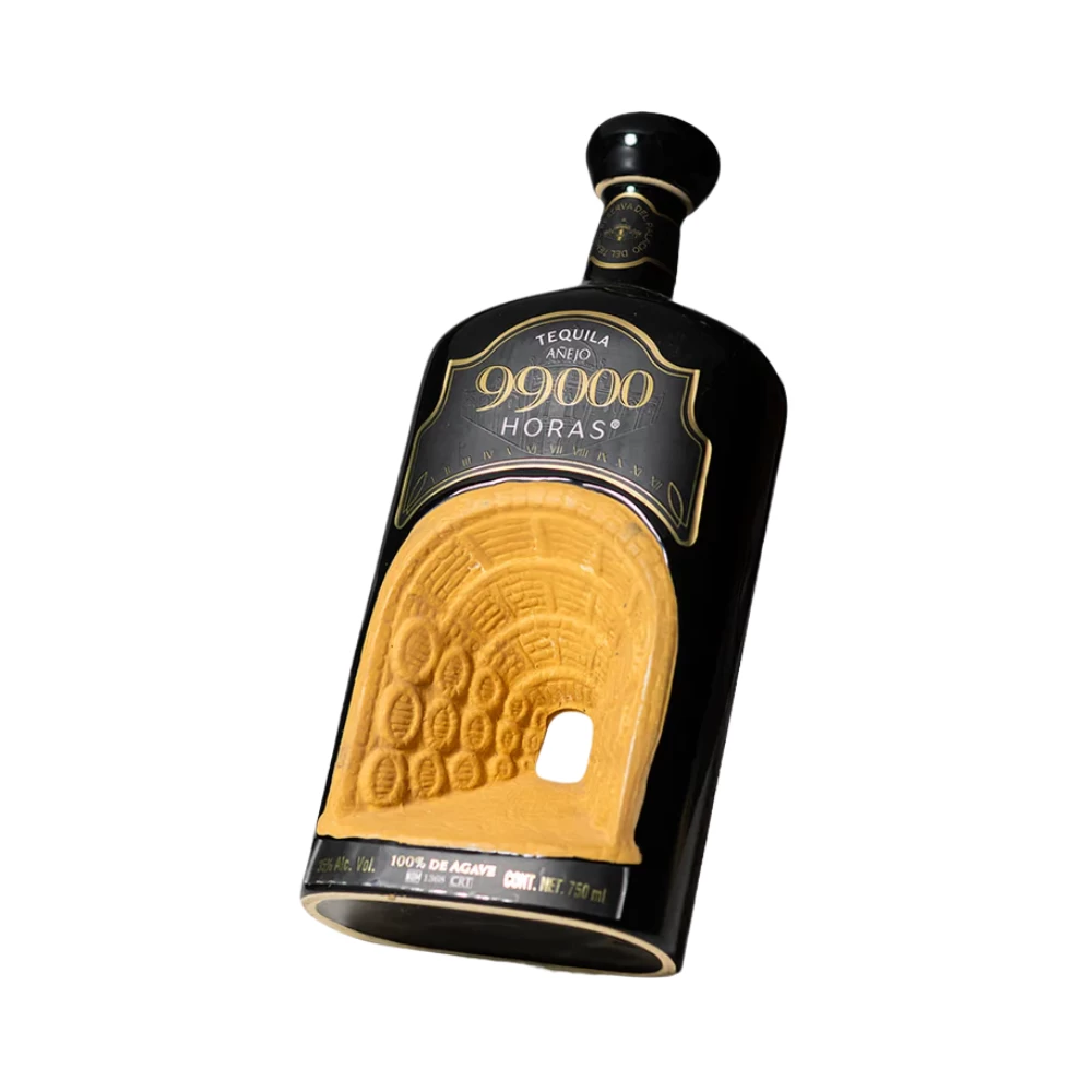 Tequila Corralejo 99000 Horas Añejo Edicion Cava 750 ml. 2 Tequila Corralejo 99000 Horas Añejo Edicion Cava 750 ml.