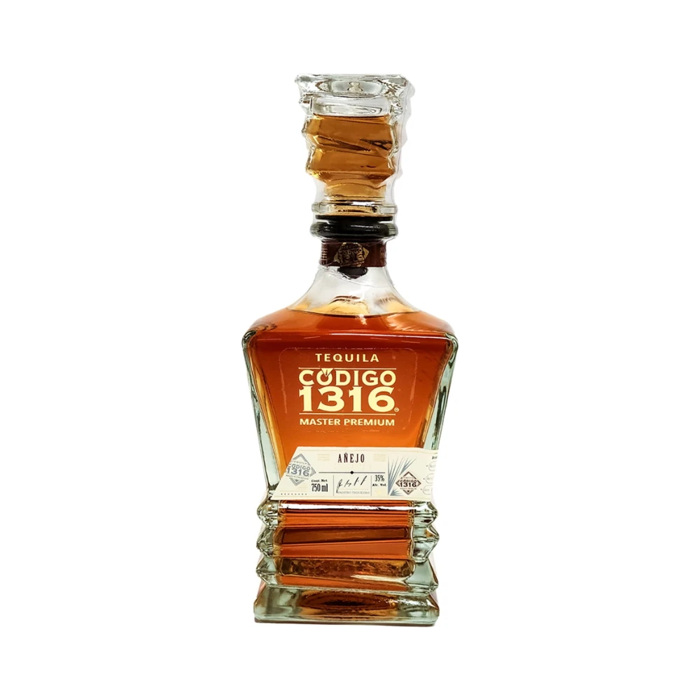 Tequila Codigo 1316 Añejo 750 ml. 1 Tequila Codigo 1316 Añejo 750 ml.